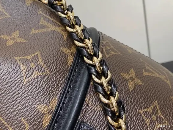 Canoe New Bag-14*20.5*14CM VUITTON LOUIS 0611